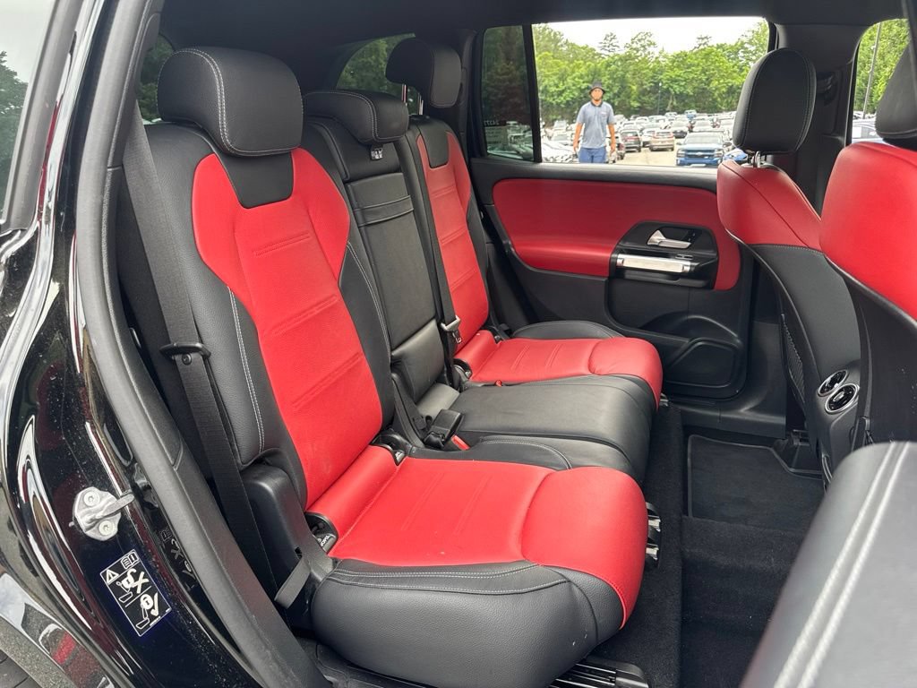 Used 2022 Mercedes-Benz GLB 35 AMG 4MATIC image 7