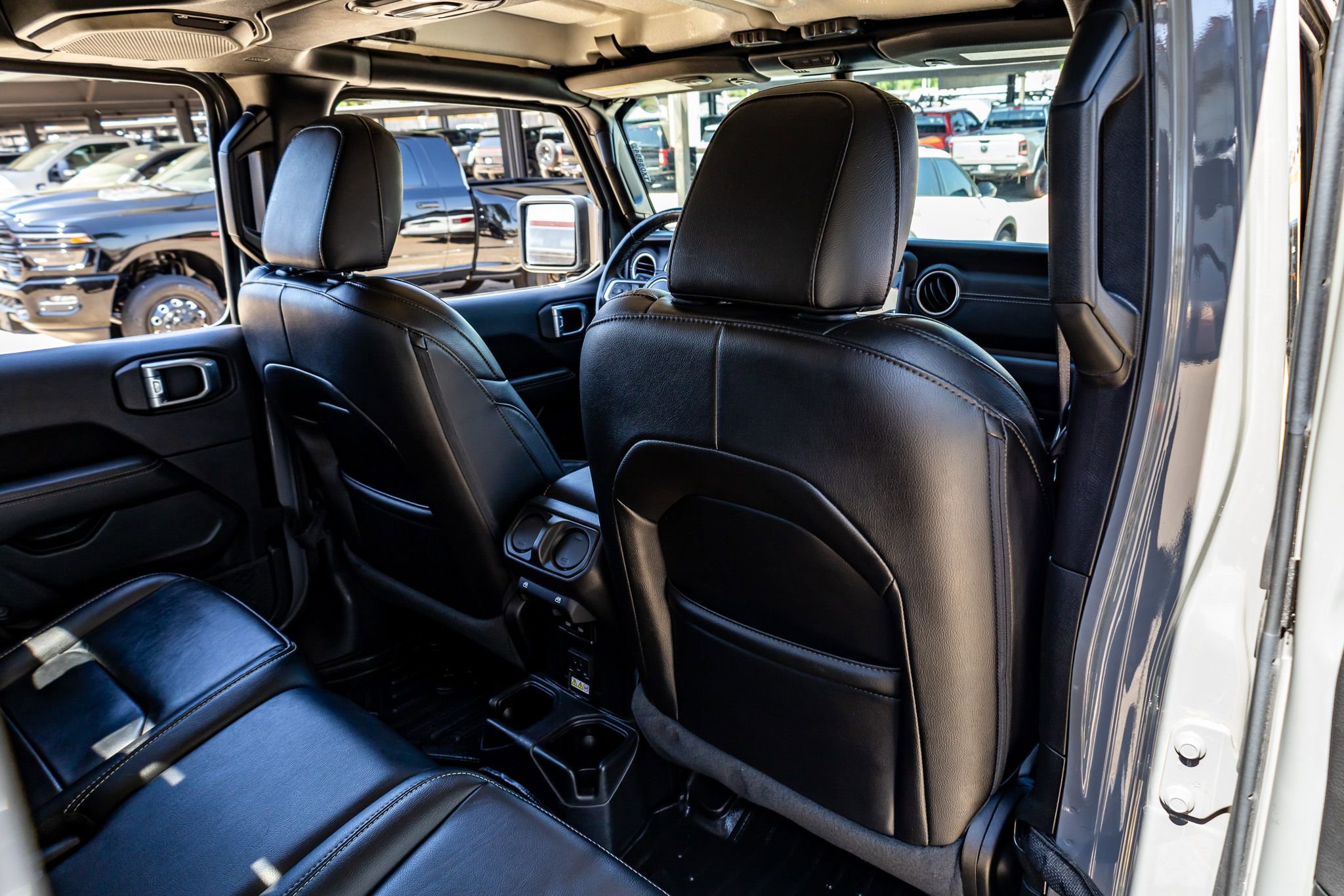 Used 2021 Jeep Gladiator Overland w/ Popular Equipment Package image 30