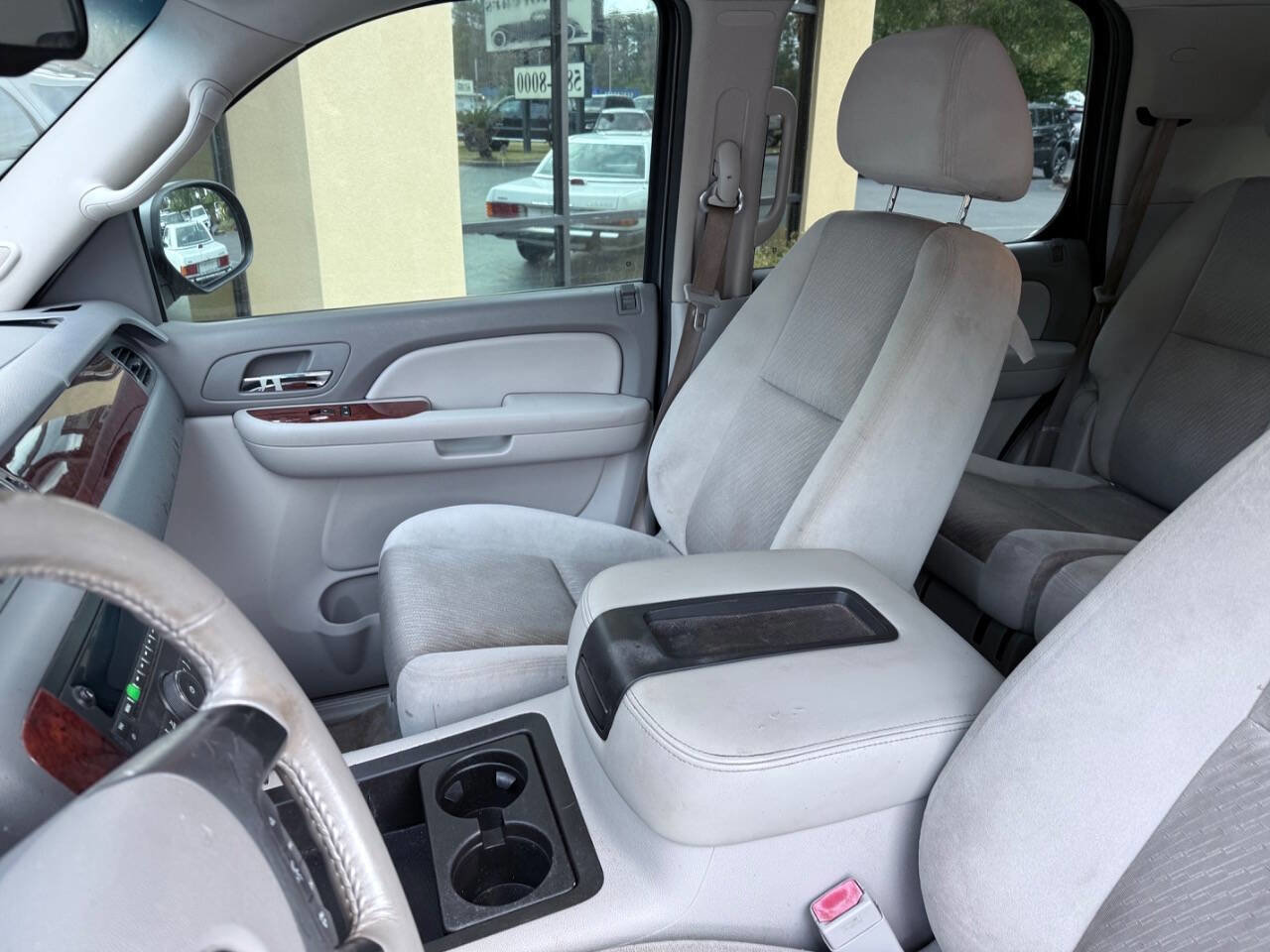 Used 2009 Chevrolet Tahoe LT image 6