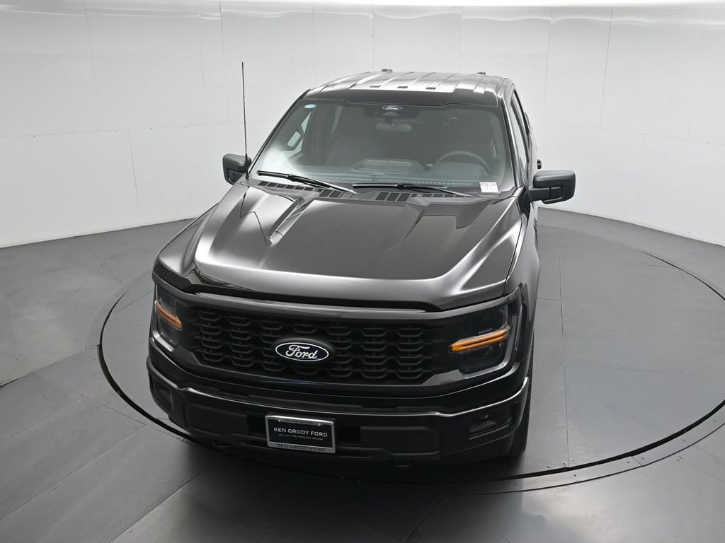 New 2026 Ford F150 STX w/ Equipment Group 200A AWD/4WD image 34