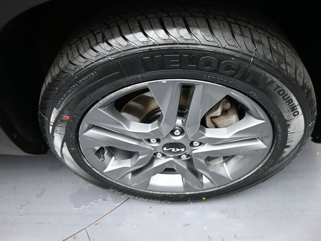 Certified 2022 Kia Seltos S image 13