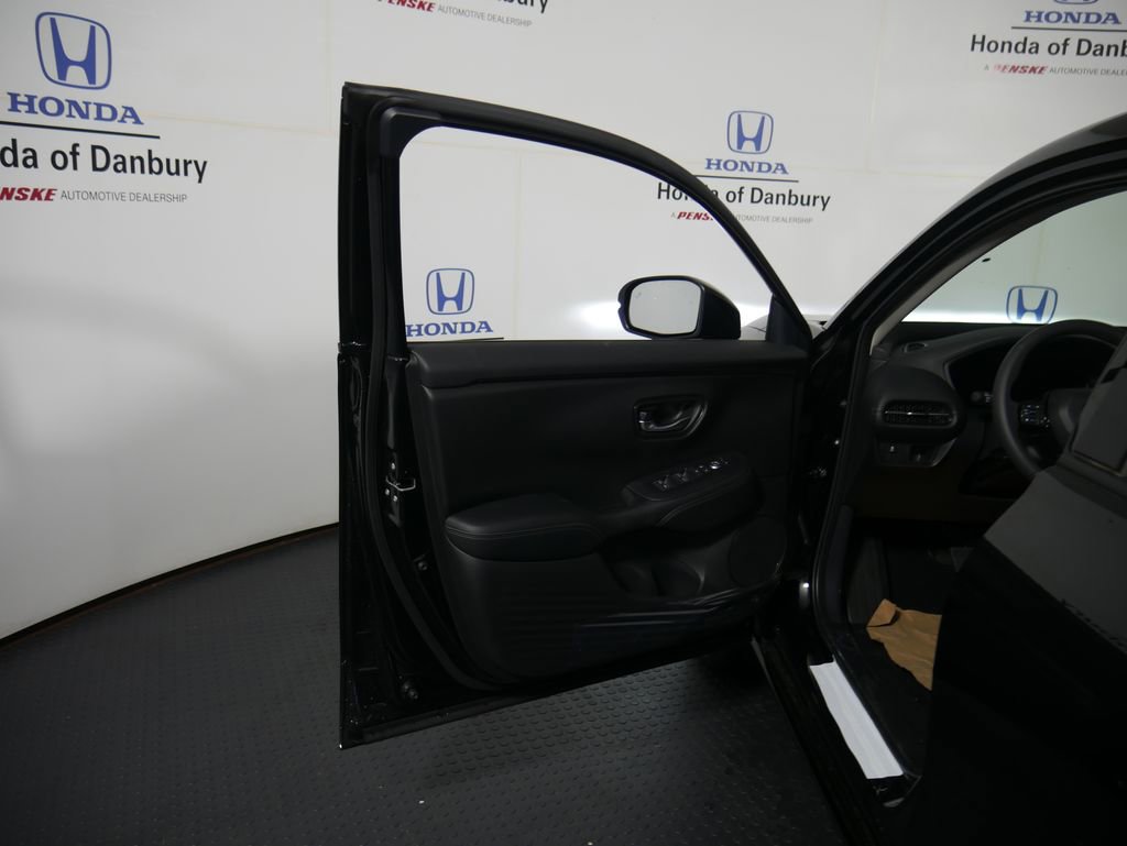 New 2027 Honda HR-V EX-L image 13