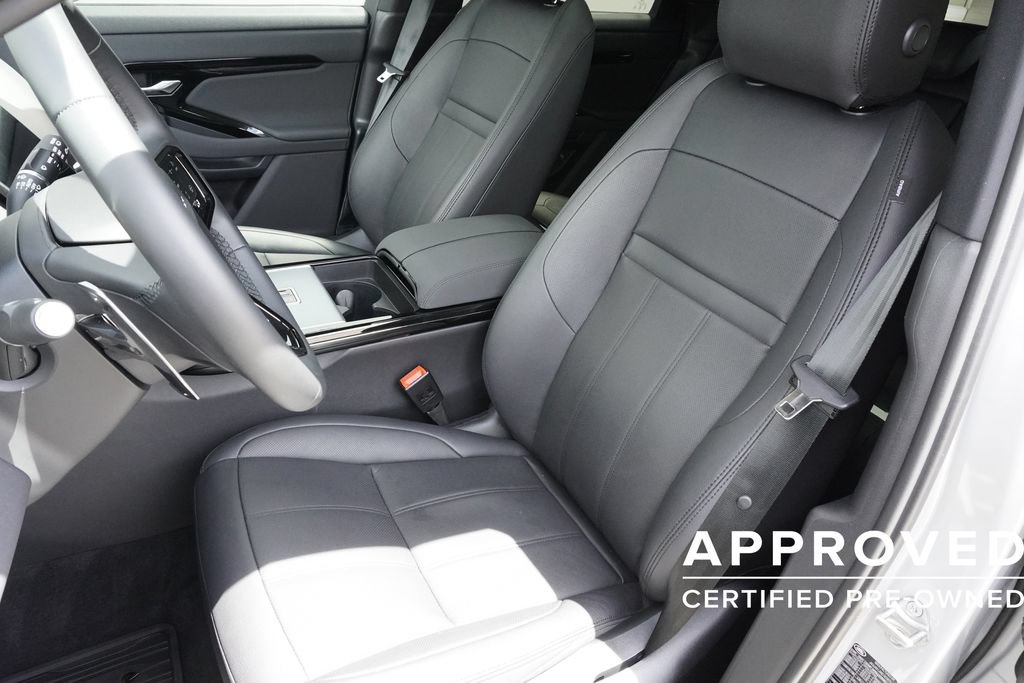 Used 2025 Land Rover Range Rover Evoque S AWD/4WD image 20