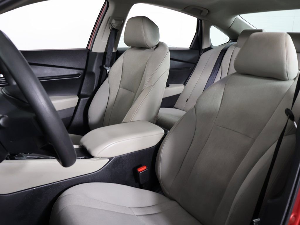 Used 2023 Honda Accord EX image 29