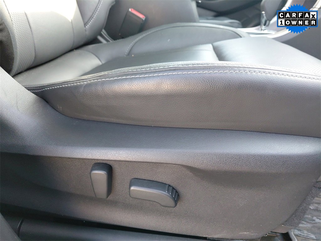 Used 2022 Subaru Ascent Limited image 17