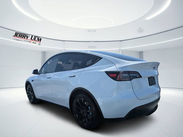 Used 2023 Tesla Model Y Long Range image 5