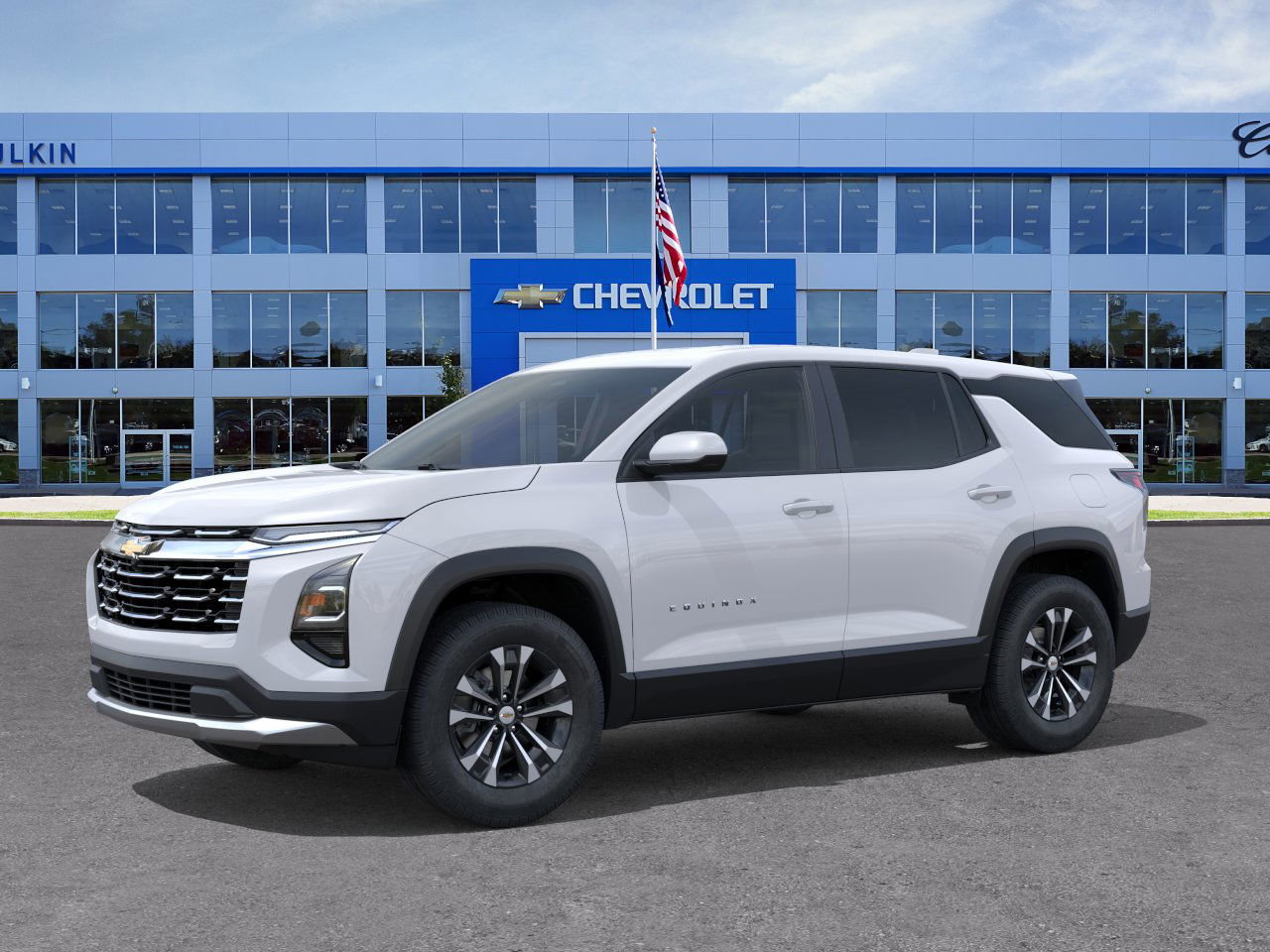 Used 2026 Chevrolet Equinox LT w/ Convenience Package II image 2