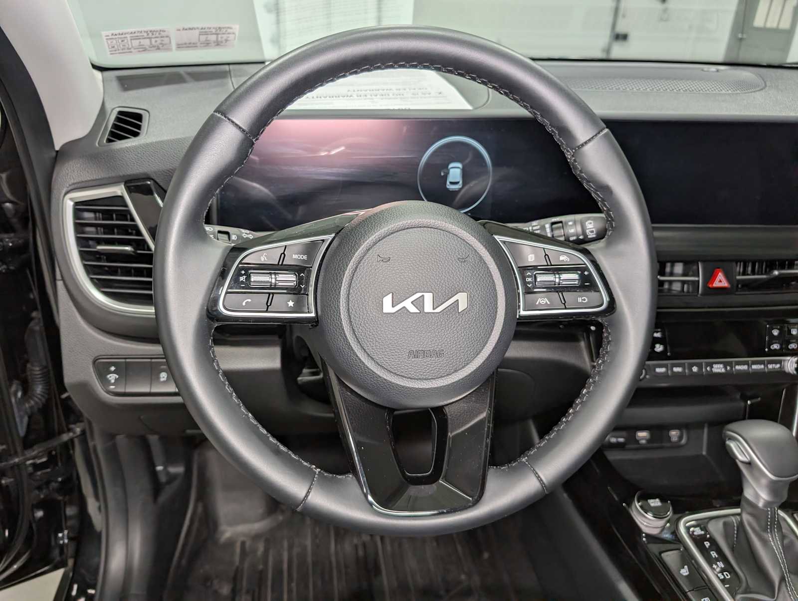 Certified 2024 Kia Seltos S image 37