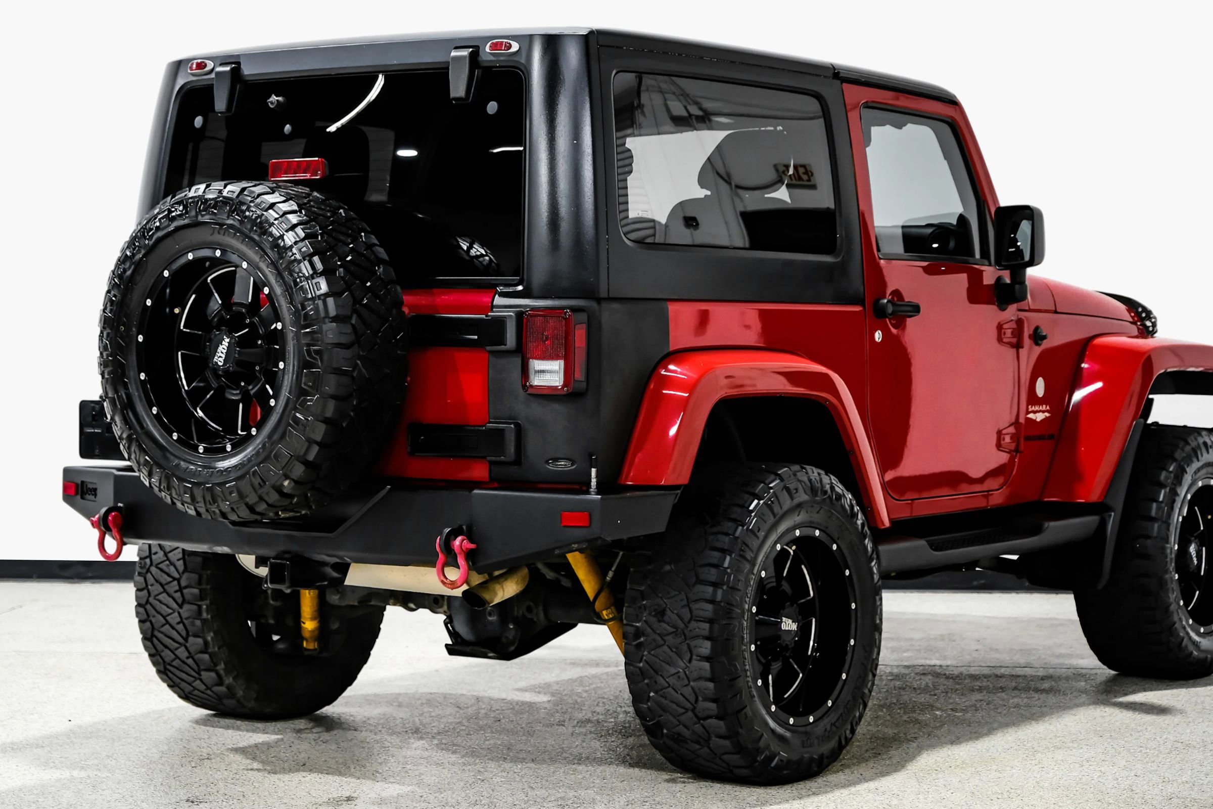 Used 2014 Jeep Wrangler Sahara w/ Connectivity Group image 12