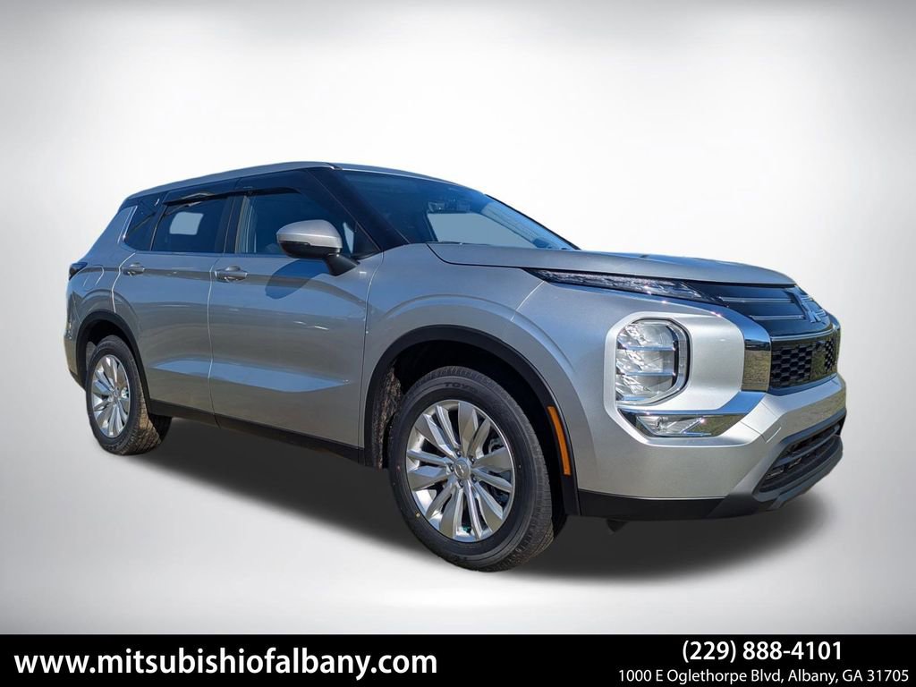 New 2026 Mitsubishi Outlander ES image 1