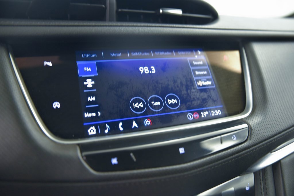 Used 2021 Cadillac XT5 Premium Luxury image 15