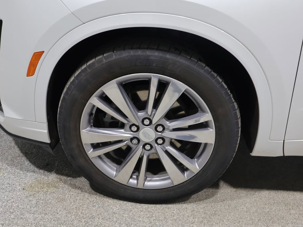 Used 2023 Cadillac XT6 Premium Luxury AWD/4WD image 8