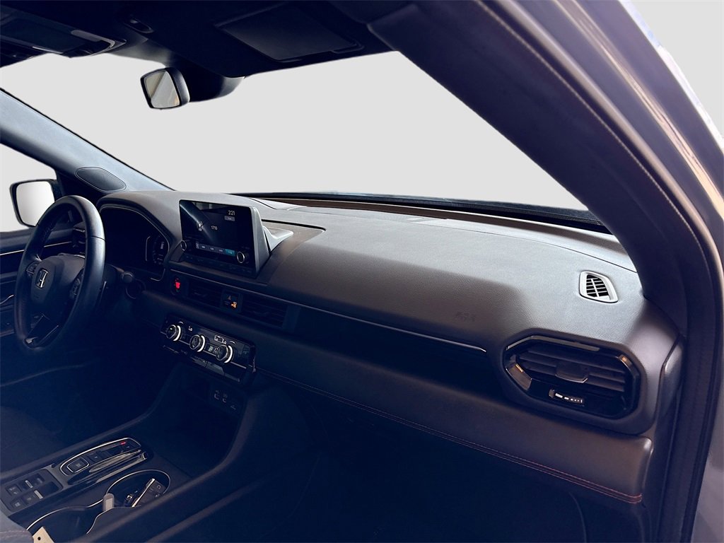 Used 2024 Honda Pilot Sport image 29
