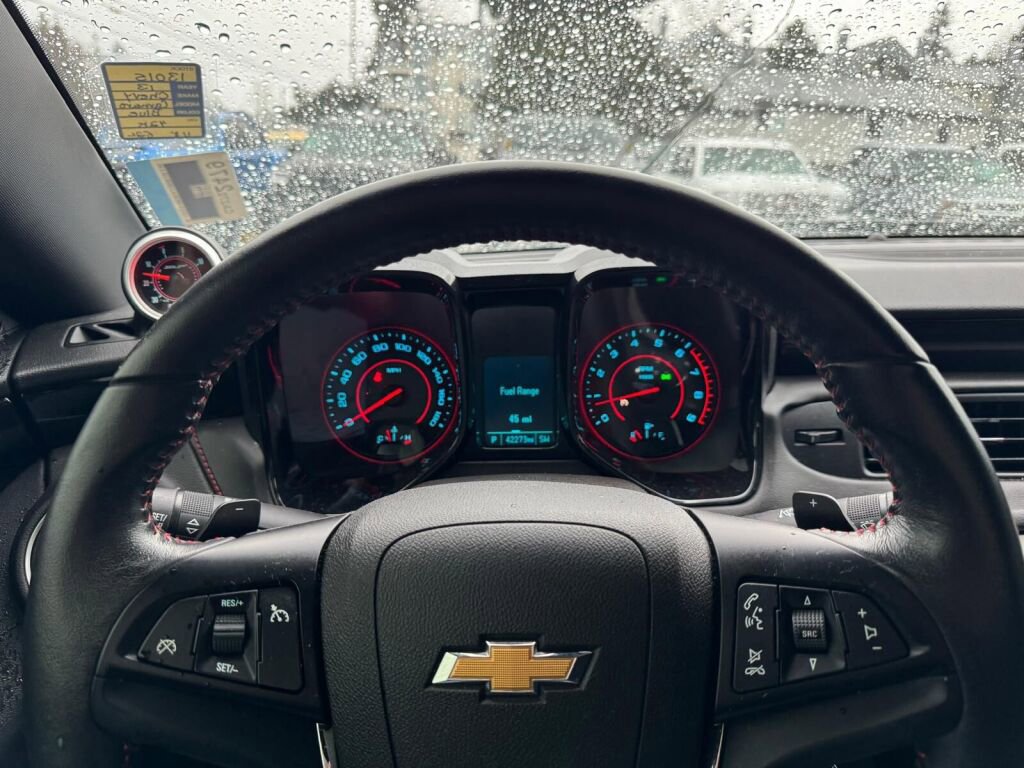 Used 2013 Chevrolet Camaro SS w/ Hot Wheels Special Edition image 21