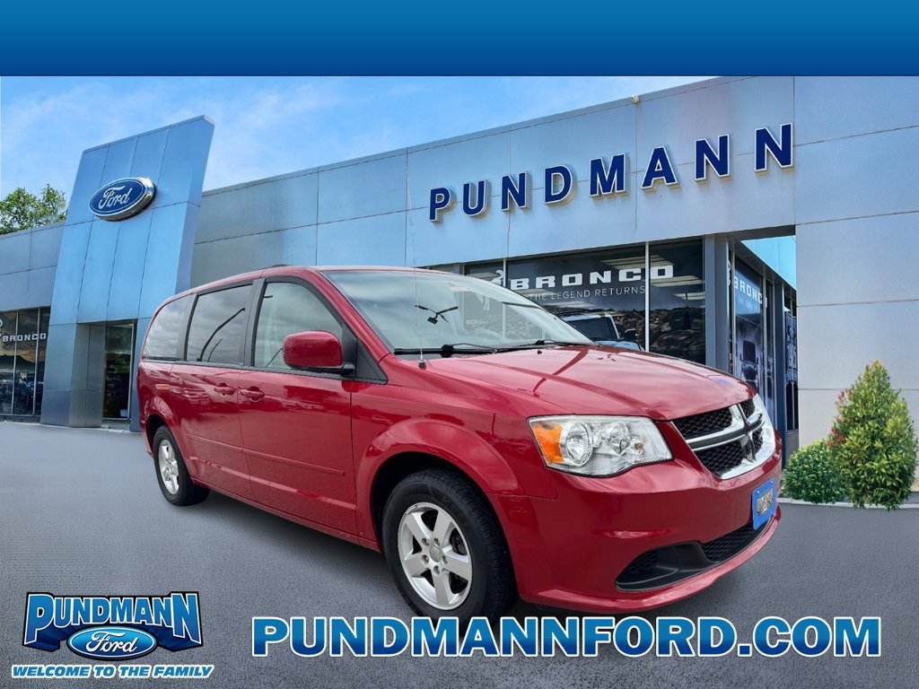 Used 2012 Dodge Grand Caravan SXT w/ Entertainment Group 1 FWD image 1