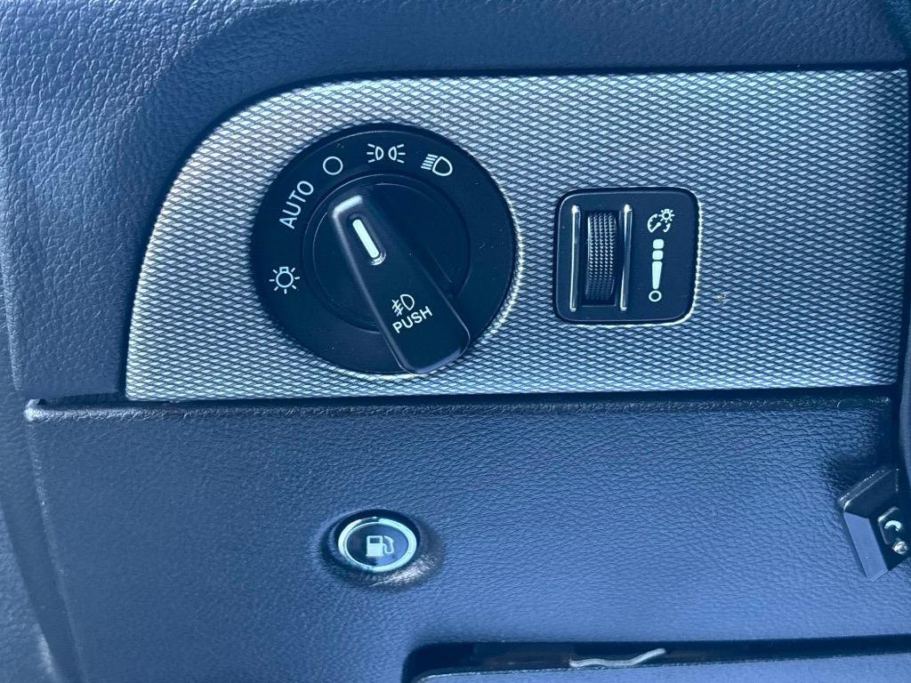 Used 2020 Dodge Durango GT RWD image 16