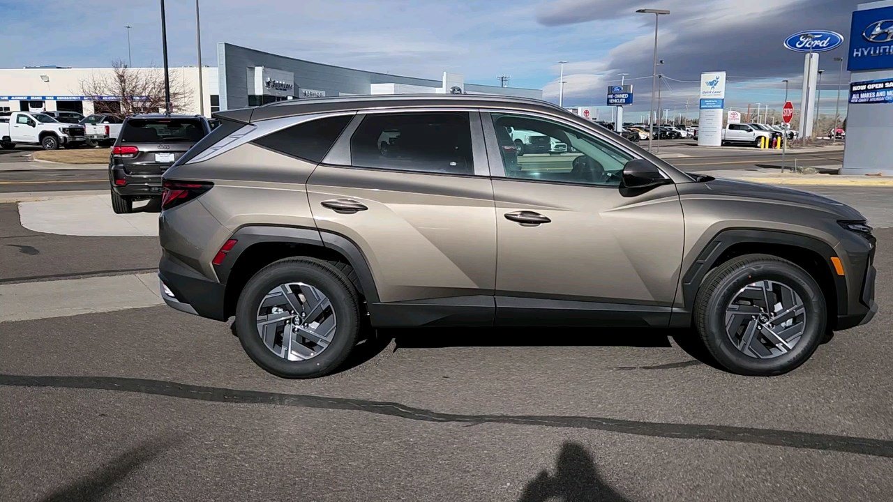New 2025 Hyundai Tucson Blue image 2