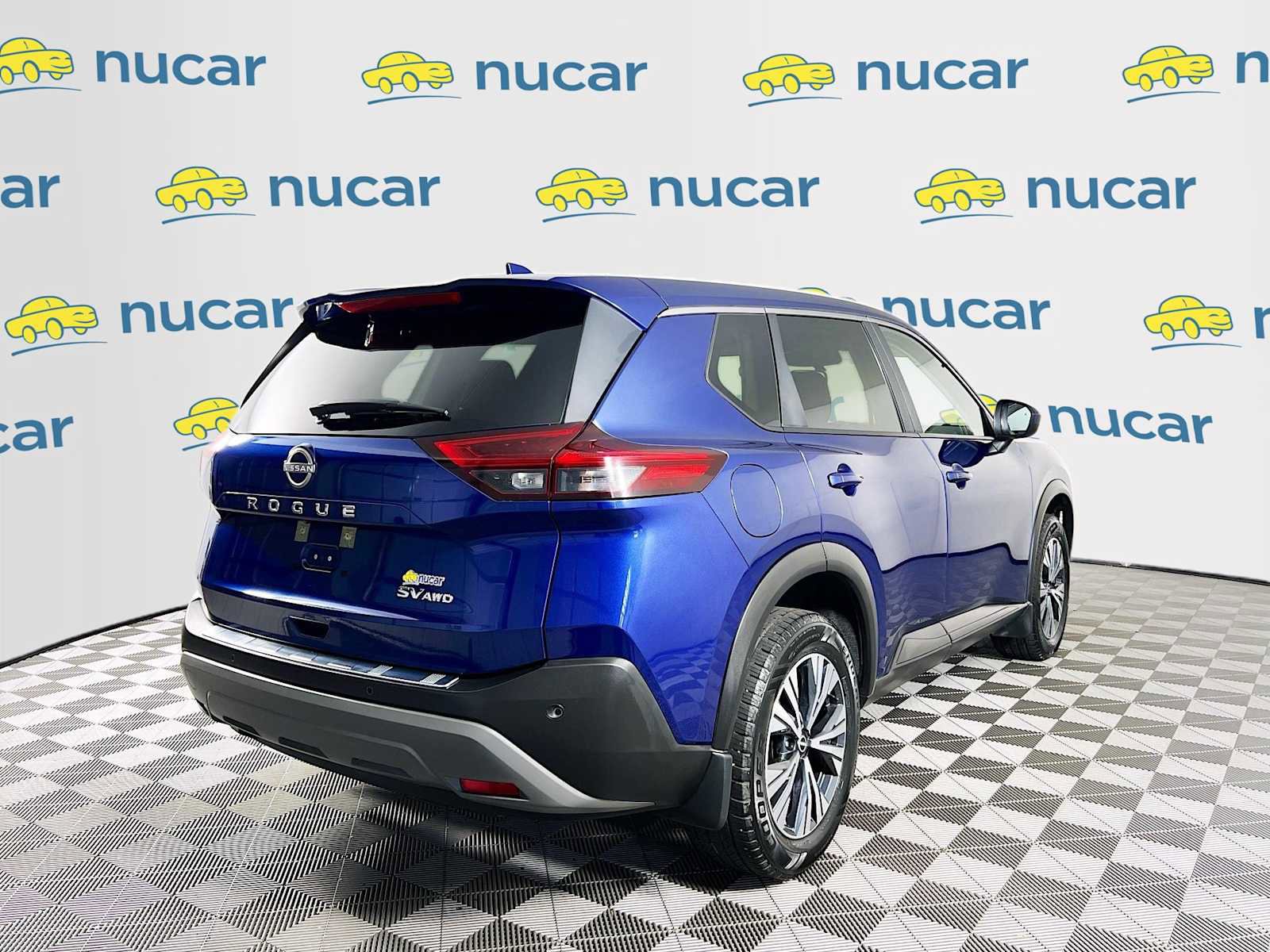 Used 2023 Nissan Rogue SV image 7