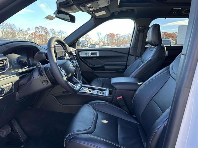Used 2022 Ford Explorer ST w/ Equipment Group 401A image 12