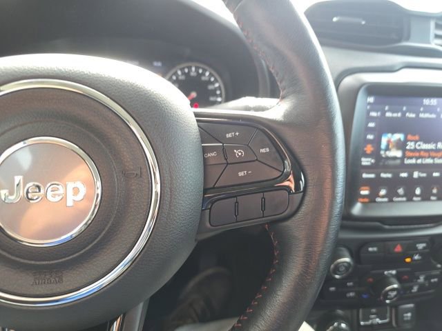 Certified 2022 Jeep Renegade Trailhawk image 15