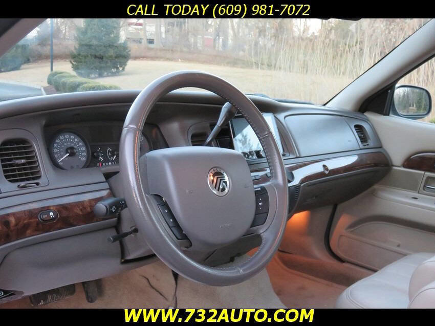Used 2010 Mercury Grand Marquis LS image 26