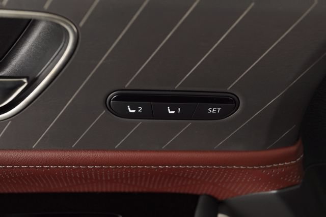 Used 2026 INFINITI QX80 Autograph AWD/4WD image 12
