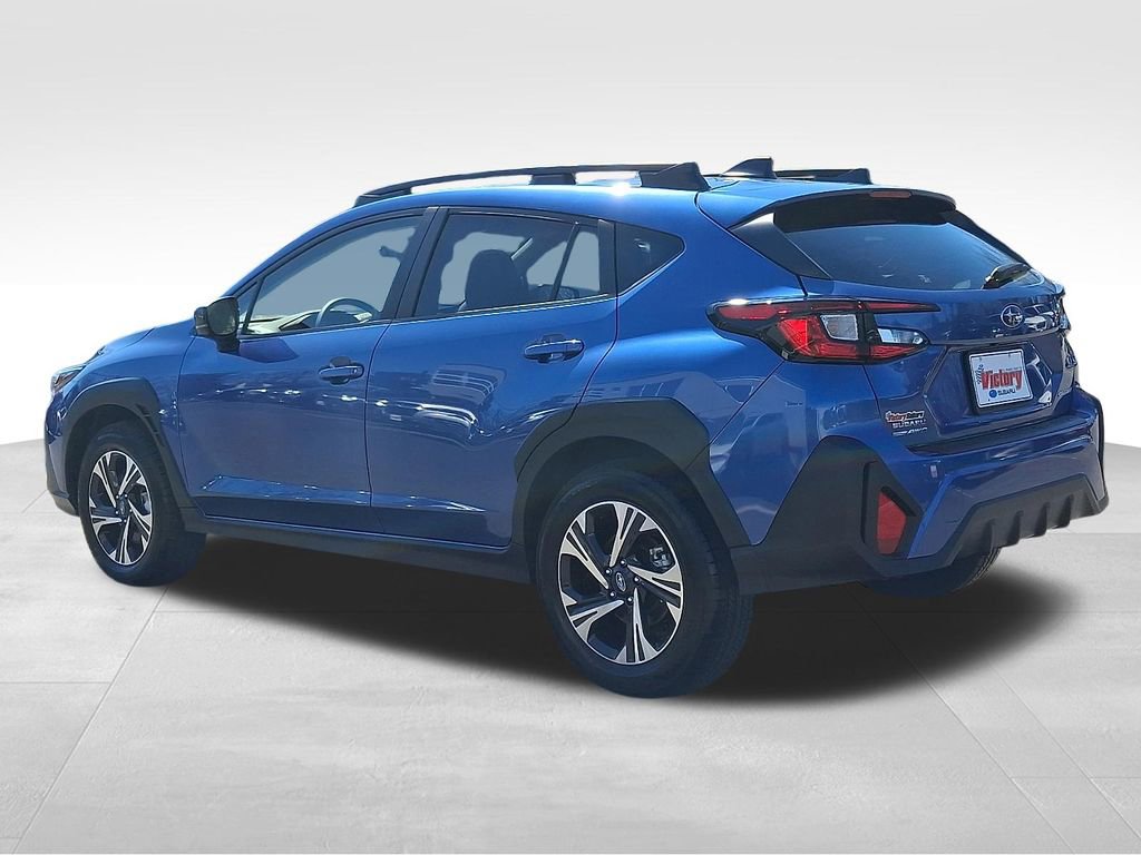 Used 2025 Subaru Crosstrek 2.0i Premium image 4