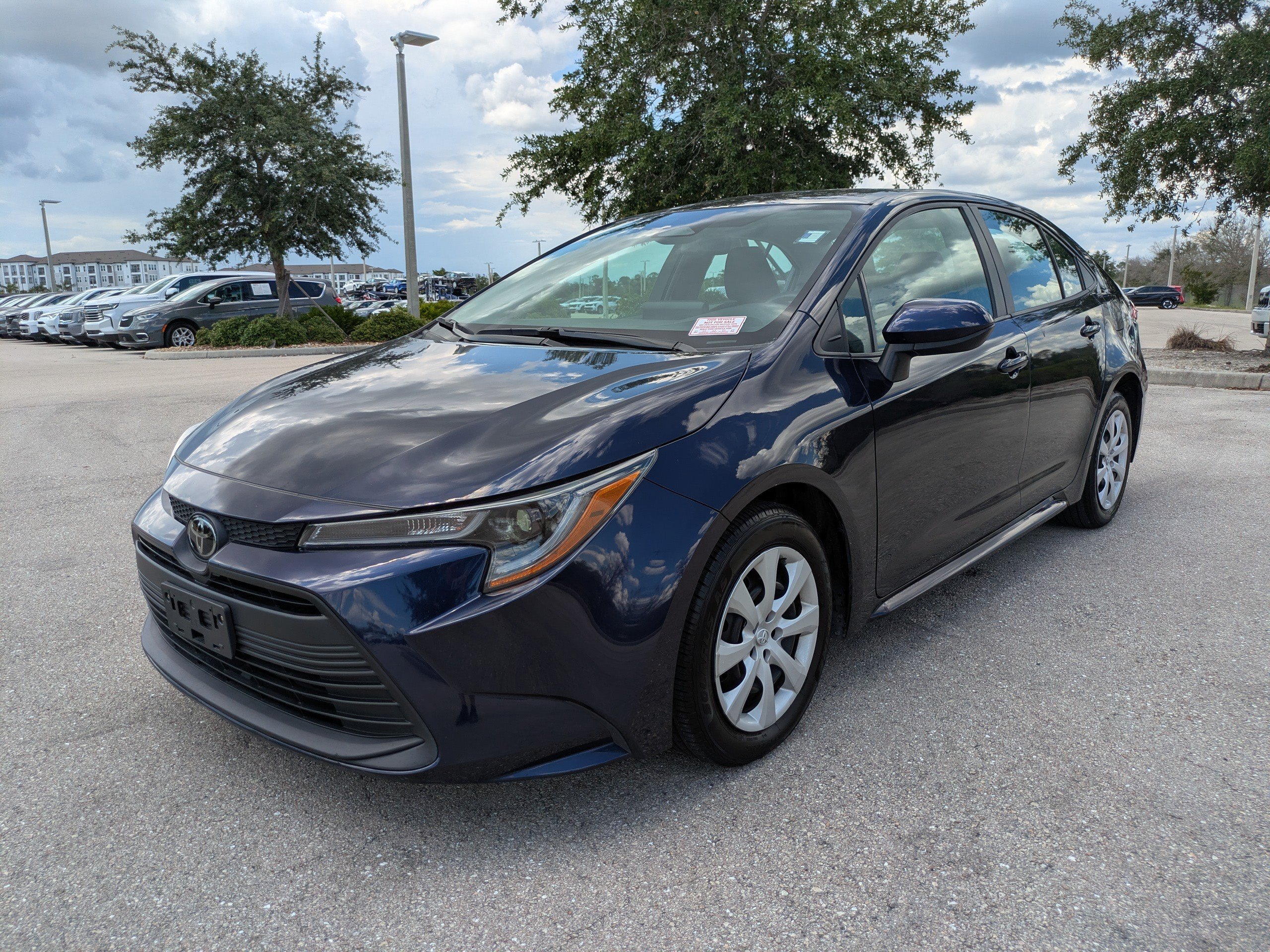 Used 2024 Toyota Corolla LE FWD image 10