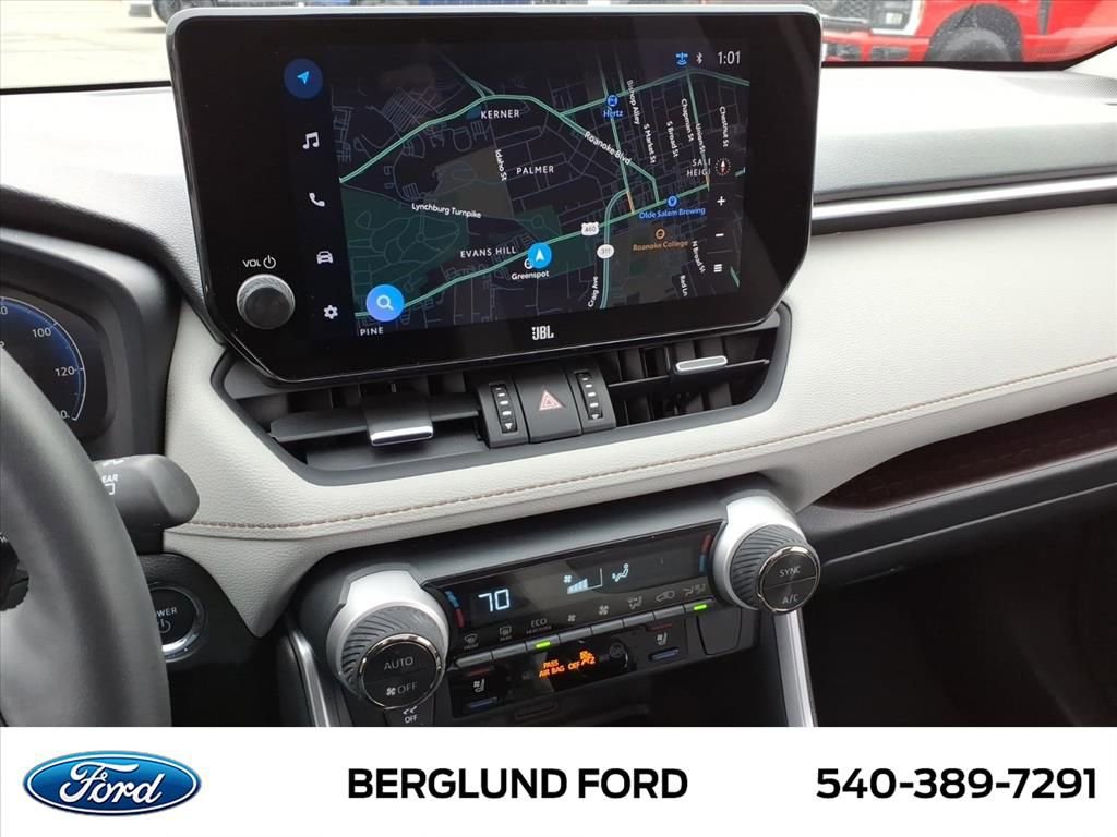 Used 2025 Toyota RAV4 Limited image 25