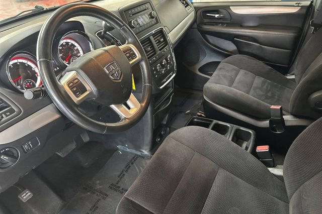 Used 2015 Dodge Grand Caravan SE w/ Quick Order Package 29E SE image 10