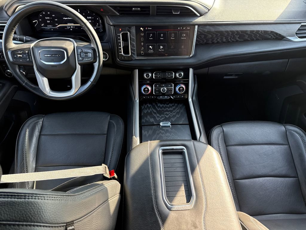 Used 2023 GMC Yukon Denali image 12