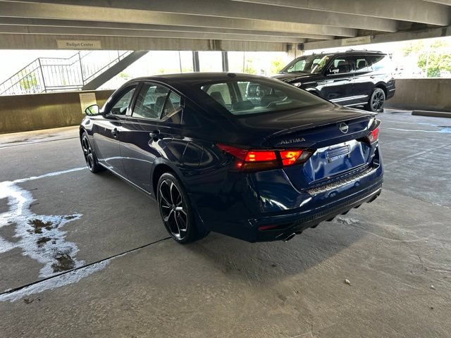 Used 2023 Nissan Altima 2.5 SR w/ SR Premium Package AWD/4WD image 4