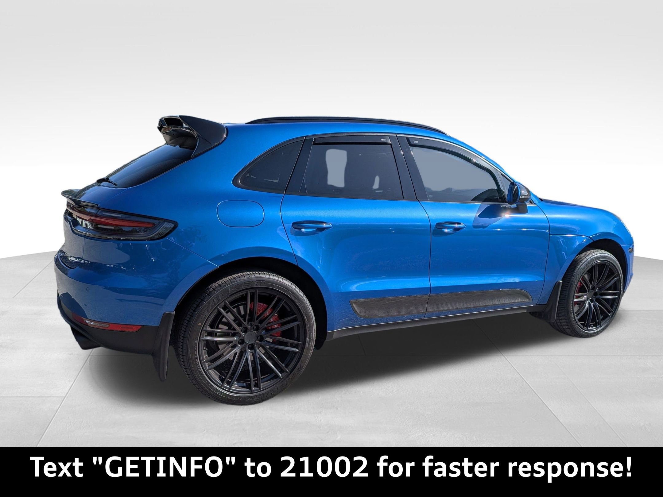 Used 2020 Porsche Macan image 3