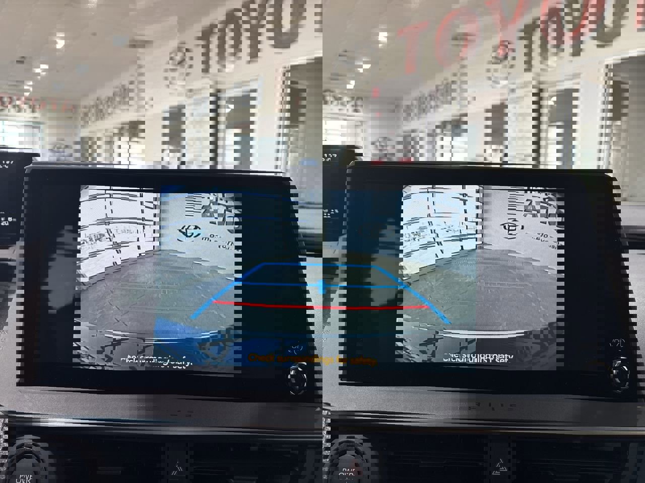 New 2026 Toyota Prius Plug-In Hybrid image 18