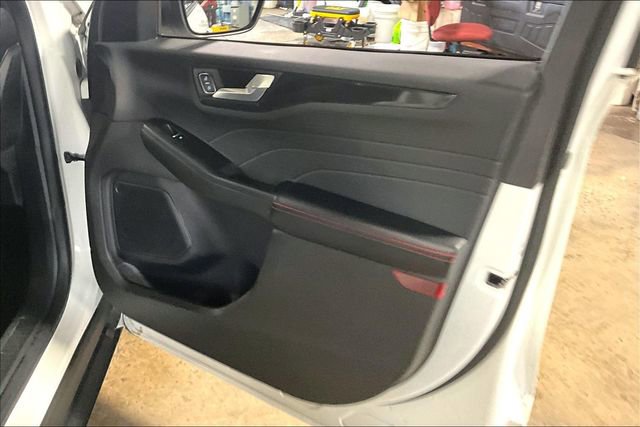 Used 2023 Ford Escape ST-Line w/ Tech Pack #1 image 19