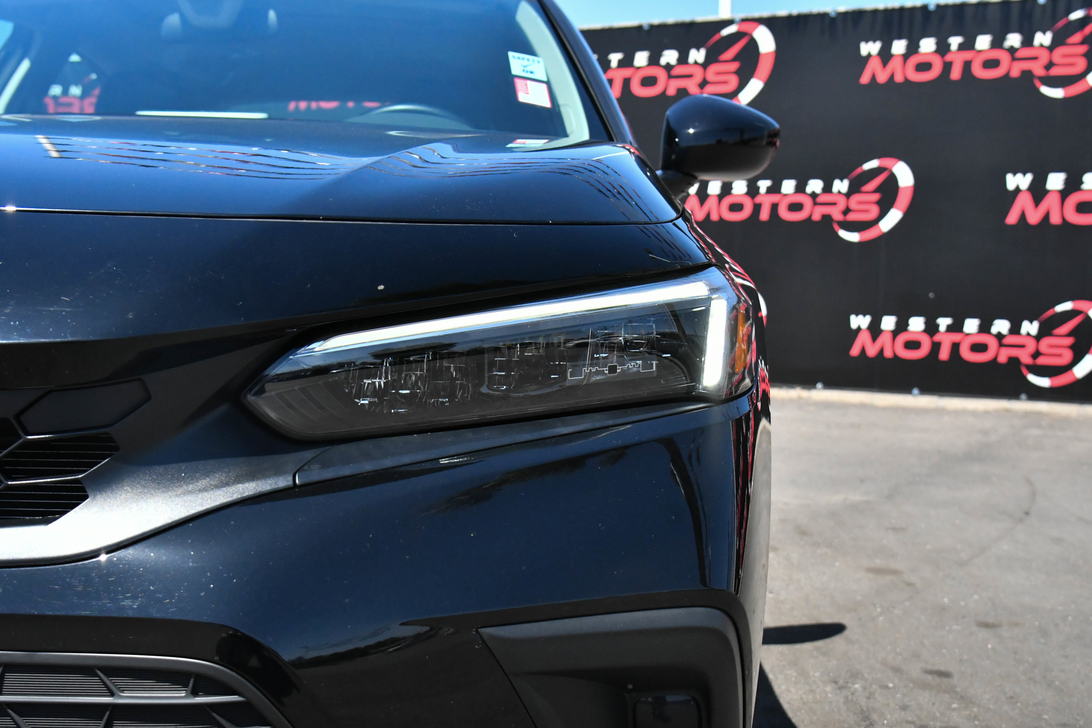 Used 2024 Honda Civic EX-L image 11