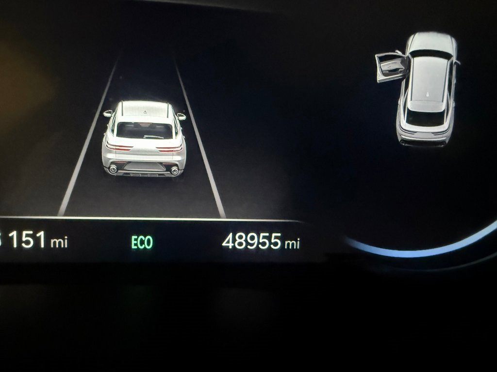 Certified 2022 Genesis GV70 2.5T w/ Sport Prestige Package image 41