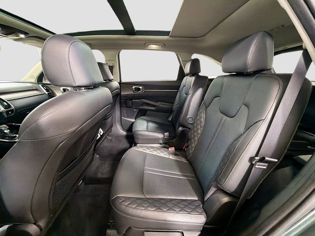 Used 2021 Kia Sorento SX Prestige image 27