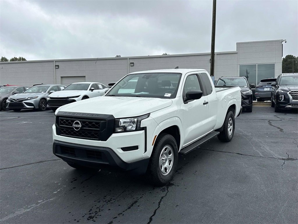 Used 2022 Nissan Frontier S image 3