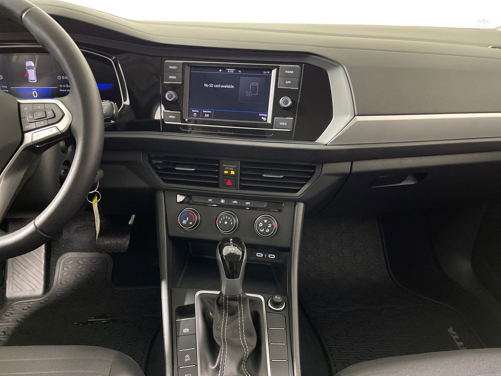 Used 2024 Volkswagen Jetta S image 16