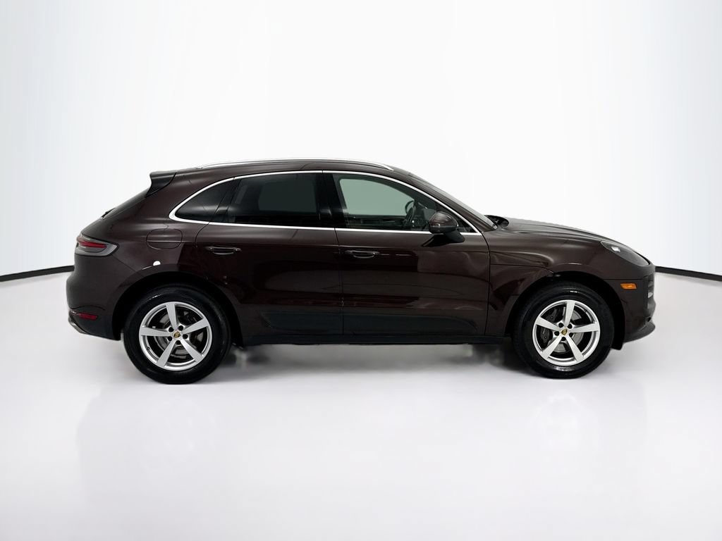 Used 2021 Porsche Macan AWD/4WD image 4