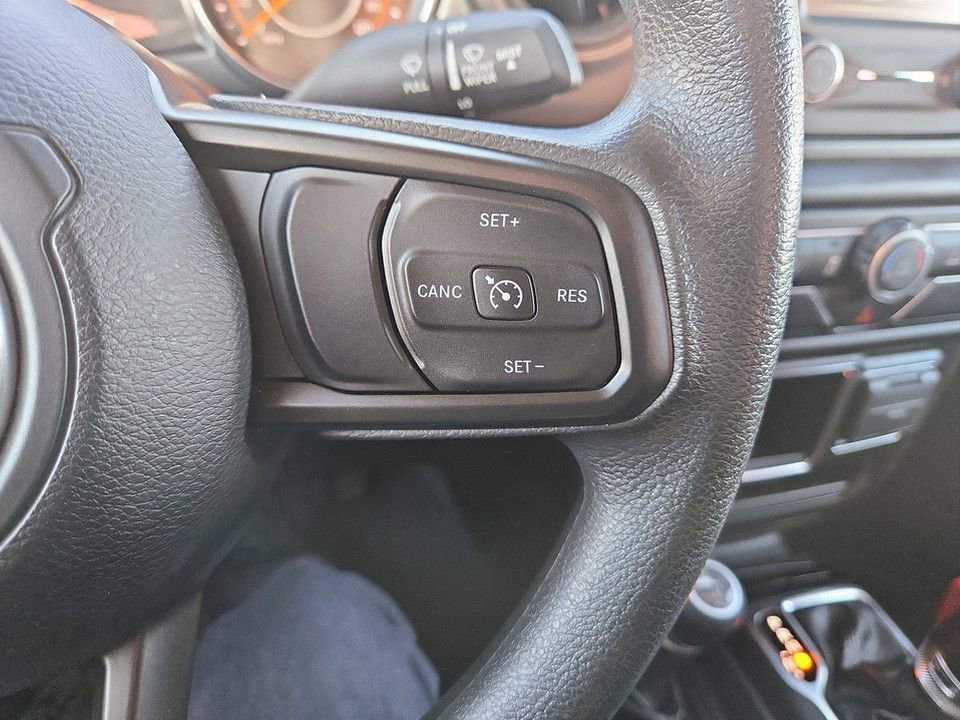 Used 2021 Jeep Wrangler Sport image 16