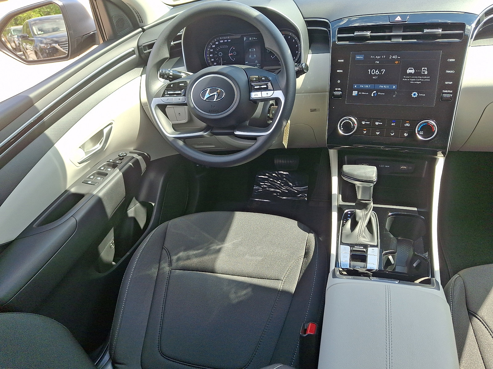 Certified 2023 Hyundai Tucson SE image 14