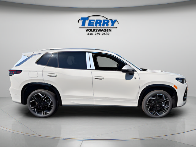 New 2027 Volkswagen Tiguan SEL R-Line AWD/4WD image 1