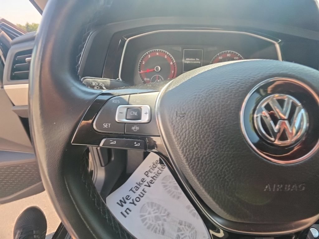 Used 2019 Volkswagen Jetta SE FWD image 16