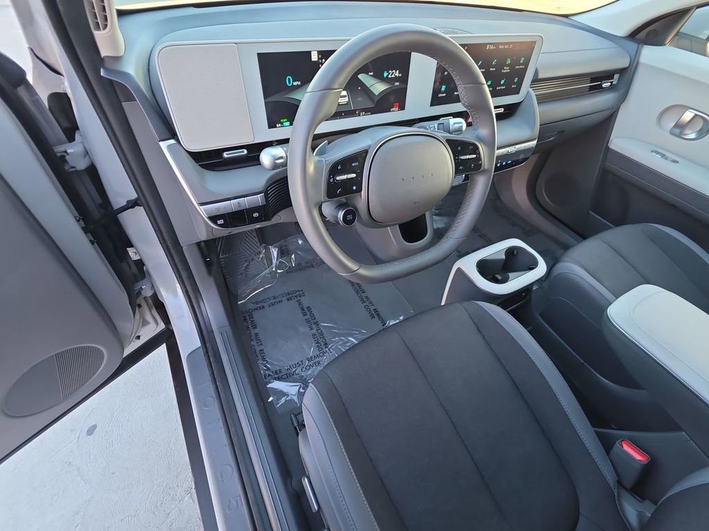 Used 2024 Hyundai Ioniq 5 SE RWD image 10