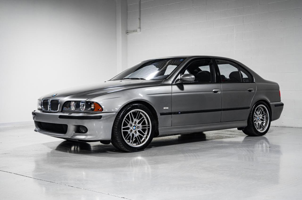 Used 2003 BMW M5 image 7