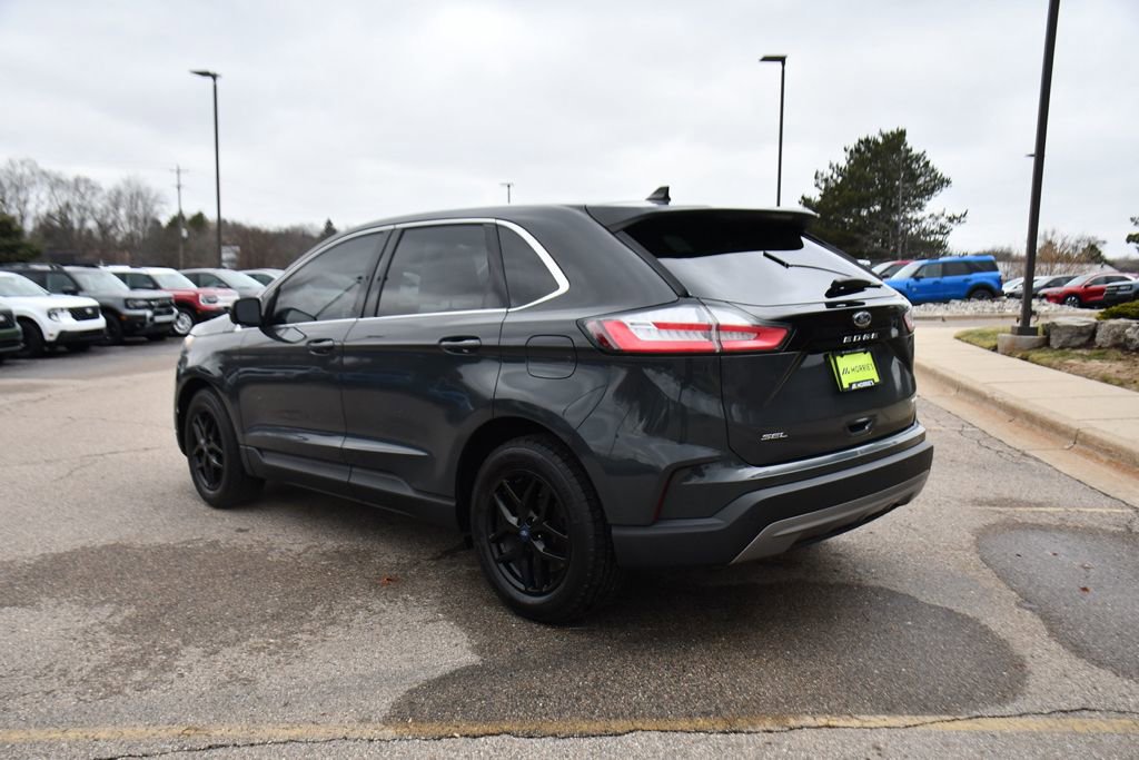 Used 2021 Ford Edge SEL w/ Convenience Package image 4