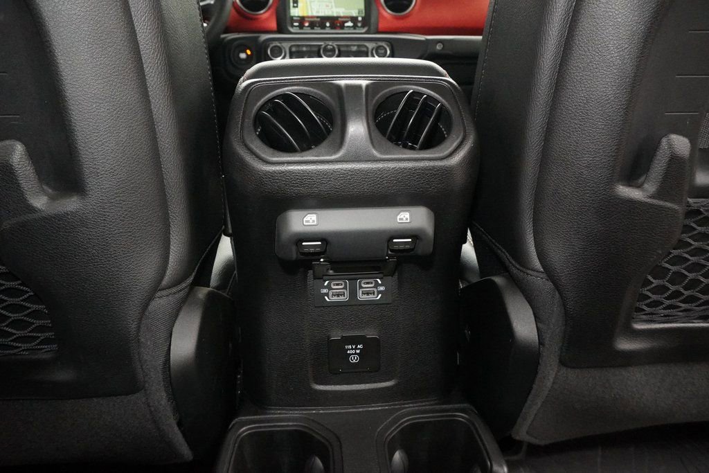 Used 2023 Jeep Gladiator Rubicon w/ Cold Weather Group image 26