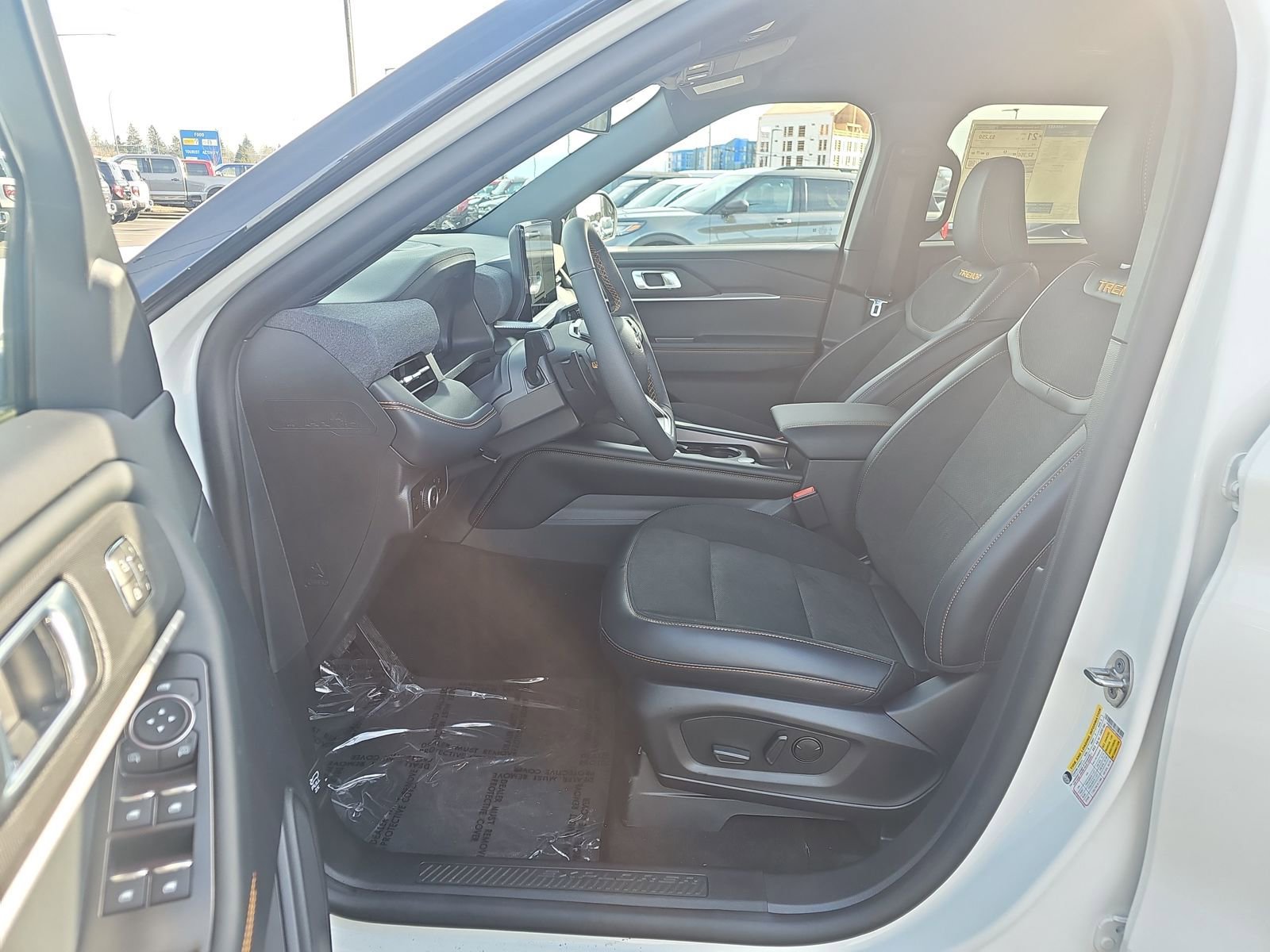 New 2026 Ford Explorer Tremor w/ Tremor Convenience Package image 10